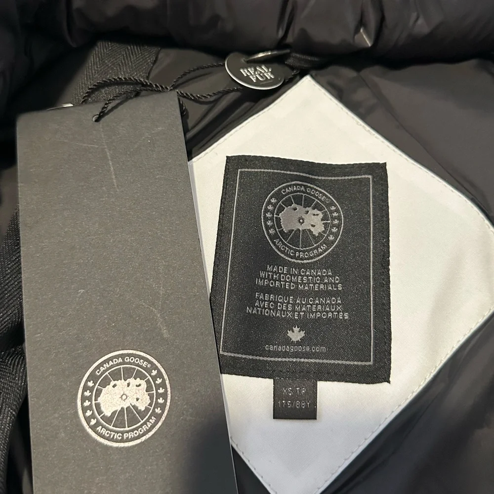 Canada Goose Sherridon parka - Picture 7 of 7